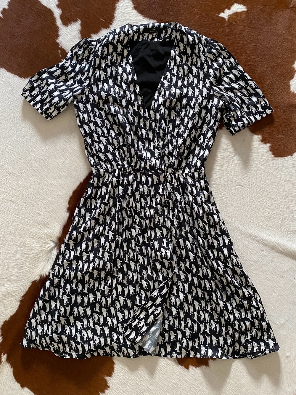 Paul Smith Black and White Cat Print Short Sleeve Wrap Dress -size 38 (S)